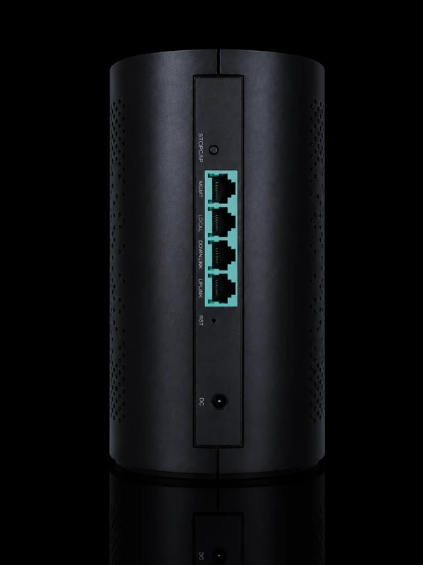 NOTBOX rear ports